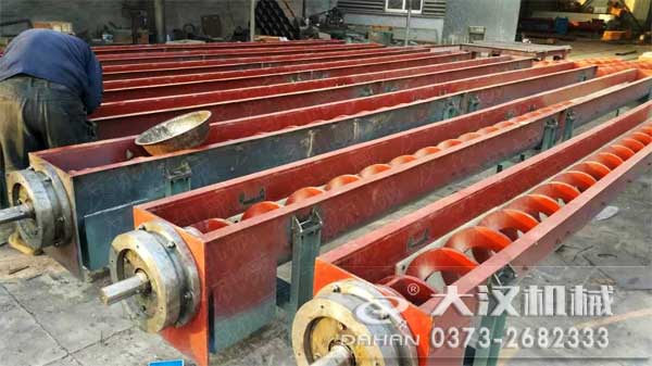 水泥螺旋（xuán）篩