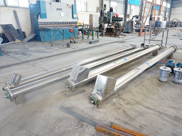 不鏽鋼(gāng)水平螺旋輸送機