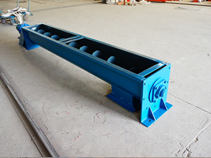 無中心軸幹擾,對於輸送帶狀、易（yì）纏繞物料有特（tè）殊的優越性。